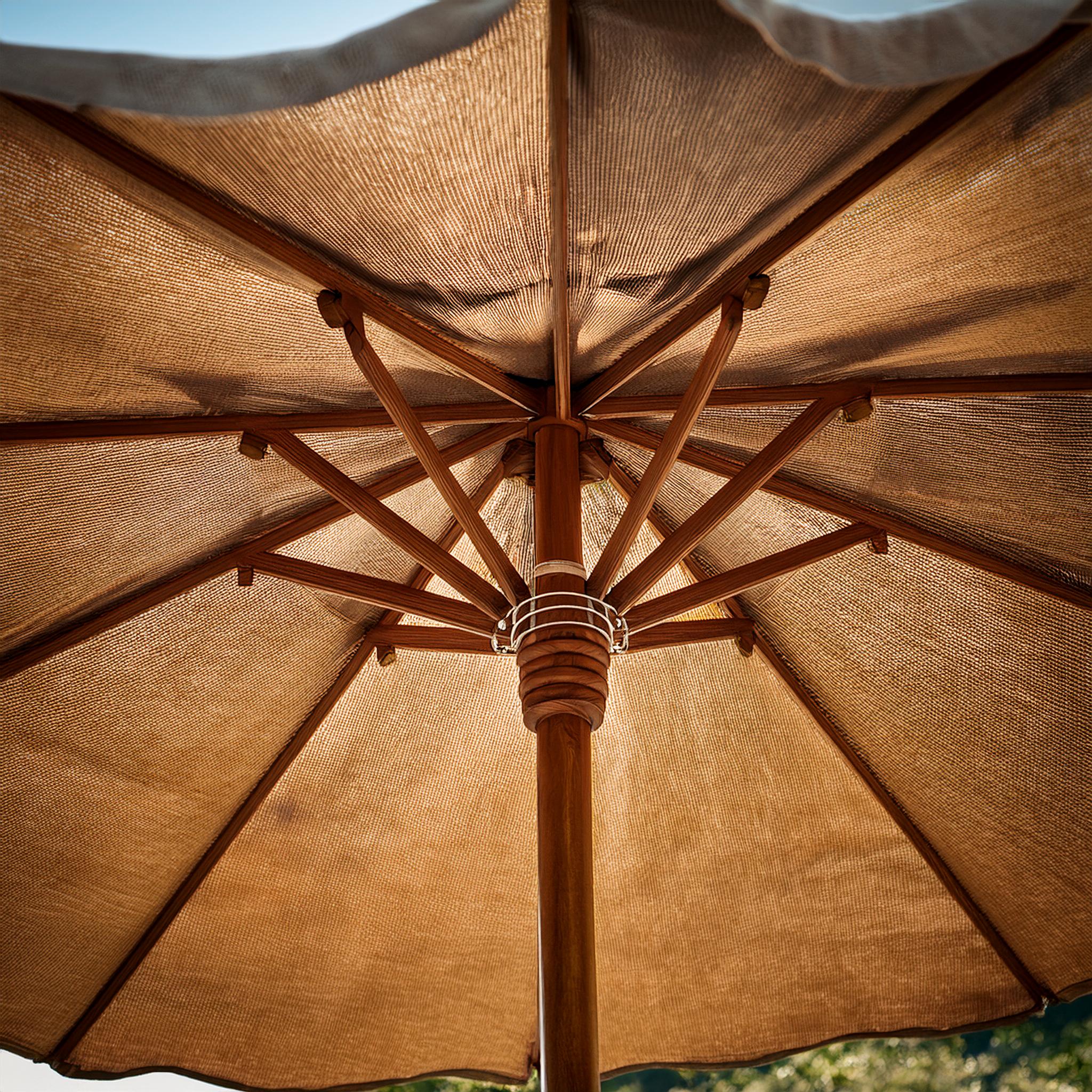 Parasol en bois avec toile résistante